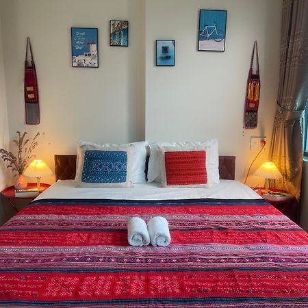 Hotel Ha Giang Yolo House And Loop Tours Esterno foto