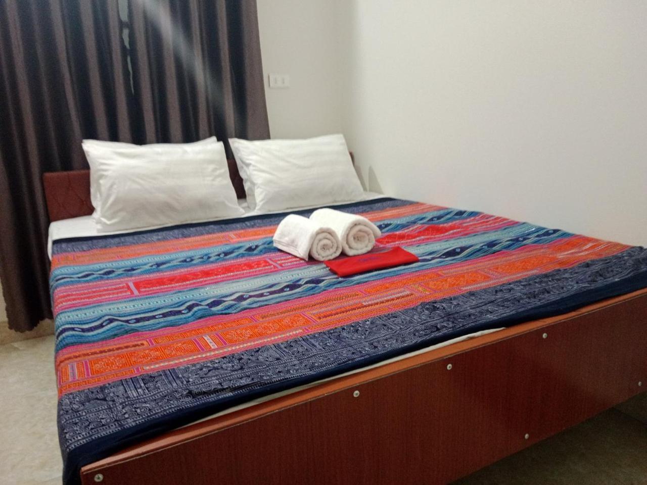 Hotel Ha Giang Yolo House And Loop Tours Esterno foto
