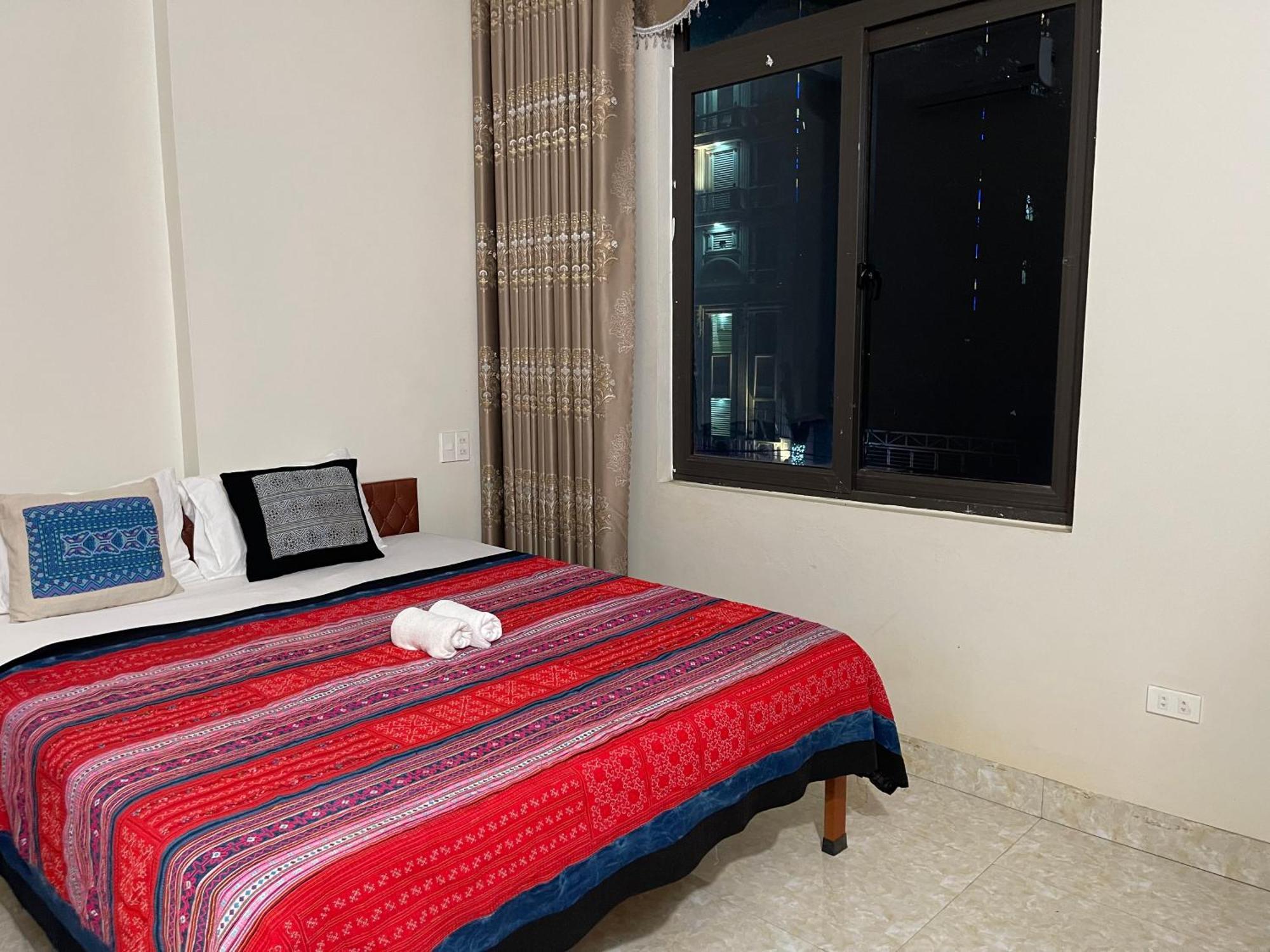 Hotel Ha Giang Yolo House And Loop Tours Esterno foto