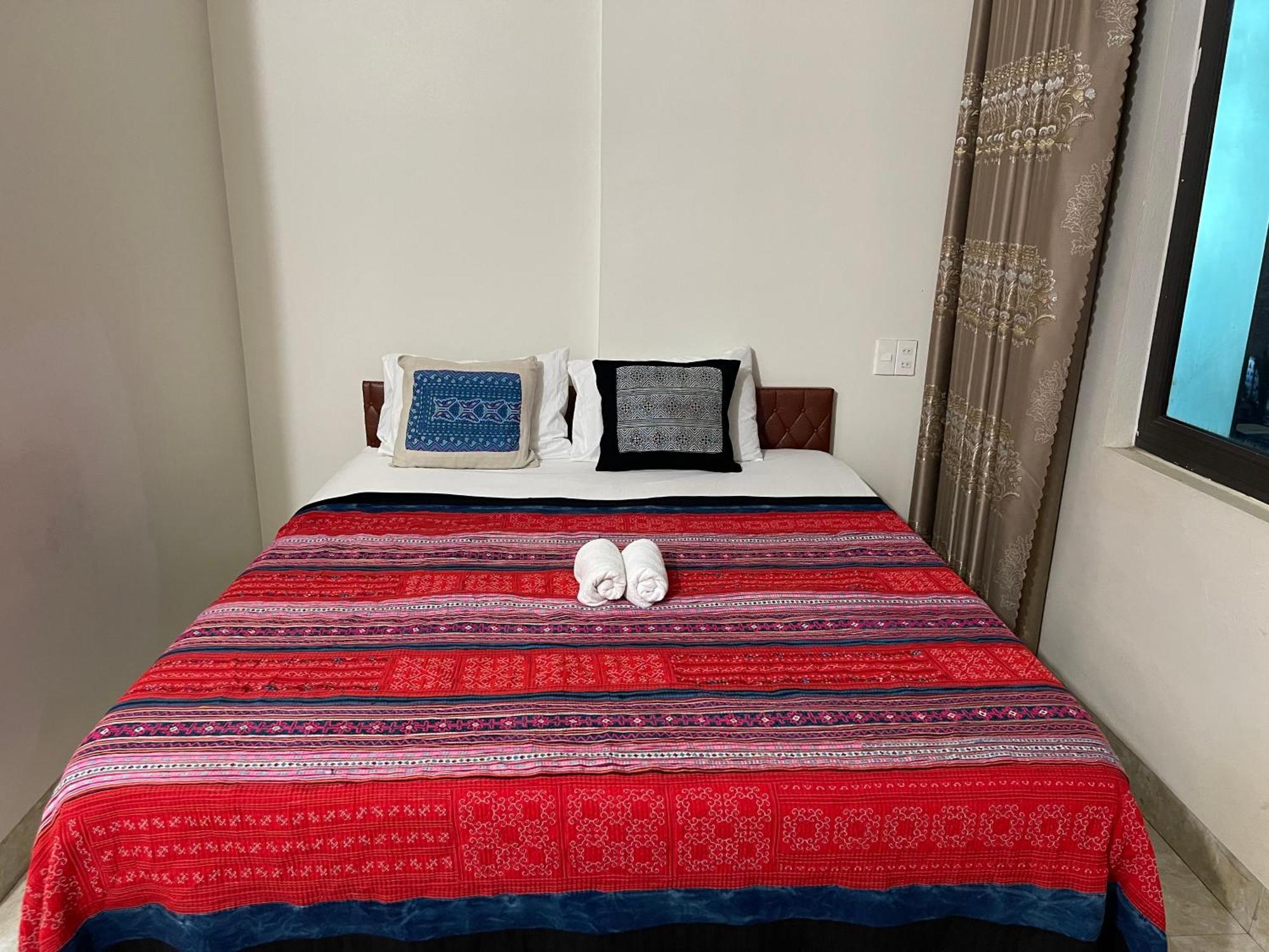 Hotel Ha Giang Yolo House And Loop Tours Esterno foto